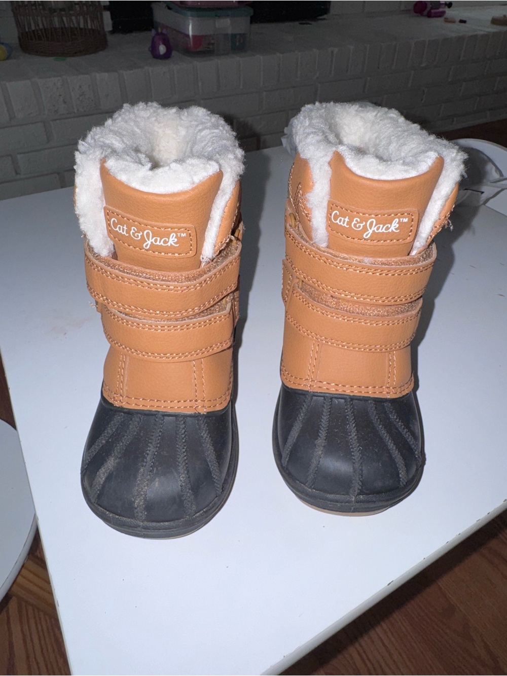 Cat & Jack Kids' Tan and Black Winter Boots with Faux Fur Lining